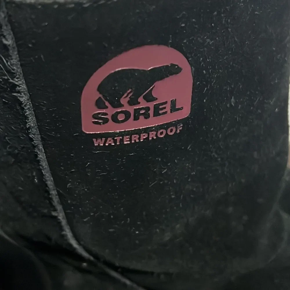 🔥🔥 SOREL Glacy Black &‎ Pink SherpaLined Waterproof Suede Boots - Women Sz 5